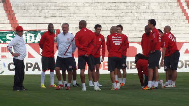 Dorival Inter jogadores (Foto: Tomás Hammes / GLOBOESPORTE.COM)