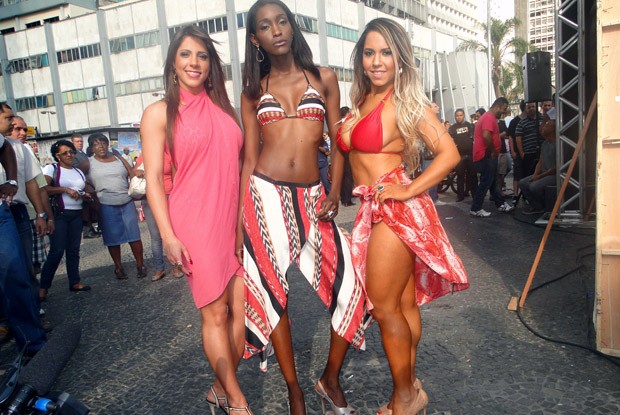 Desfile de beleza e corpos esculturais (Foto: Na Moral/TV Globo)