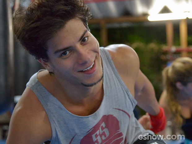 Arthur Aguiar se prepara para viver lutador Duca (Foto: Raphael Dias / TV Globo)