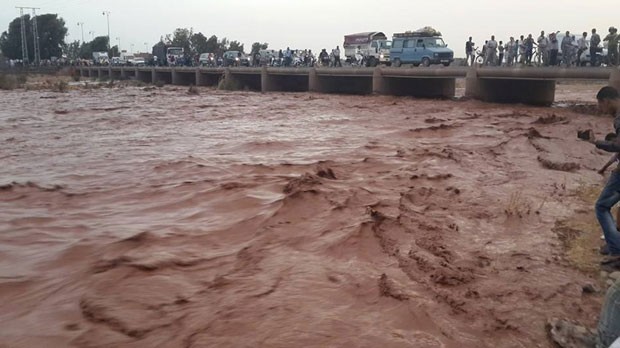 Guelmim, no sul do Marrocos, sofre com inundação (Foto: AP) Guelmim, no sul do Marrocos, sofre com inundação (Foto: AP)