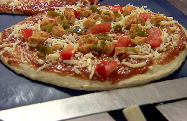 Pizza 'saudável' criada por Lean (Foto: BBC)