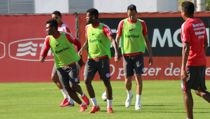 Treino do Inter no CT (Foto: Eduardo Deconto/GloboEsporte.com) Treino do Inter no CT (Foto: Eduardo Deconto/GloboEsporte.com)