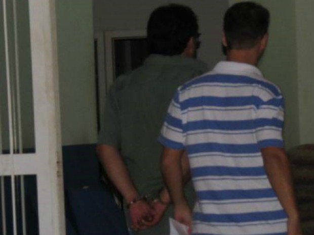 Ex-namorado de Sandra Godoy foi preso por ser principal suspeito de desaparecimento da jovem (Foto: Clodoeste Kassu/Água Boa News)