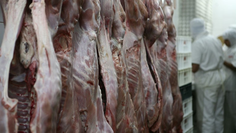 carne-frigorifico-boi (Foto: Ernesto de Souza/Ed. Globo)