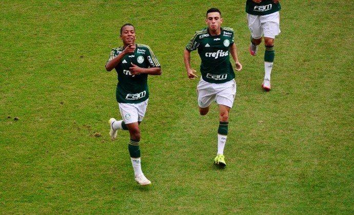 Palmeiras vence, mas não reverte a ida, e Figueirense avança na Copa do Brasil sub-20