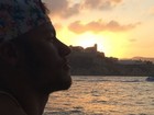 Neymar posta foto reflexiva e cita música gospel na legenda