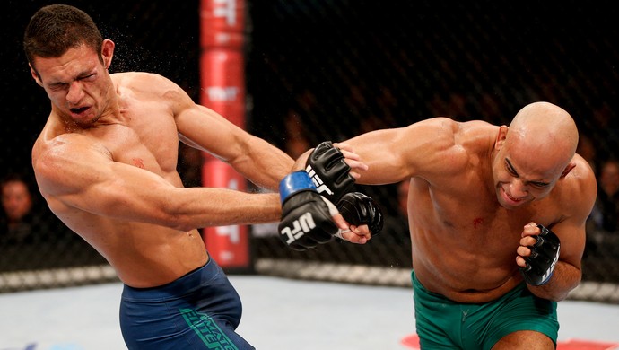 Warlley Alves x Marcio Lyoto UFC (Foto: Getty Images )