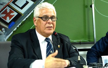 Roberto Dinamite coletiva Vasco (Foto: Vicente Seda)
