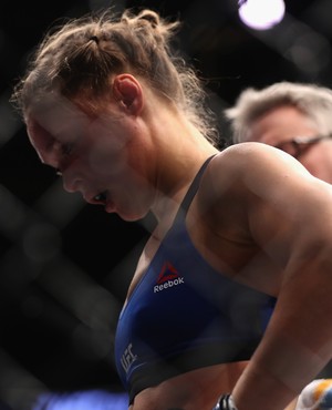 Amanda Nunes x Ronda Rousey - UFC 207 (Foto: Getty Images)