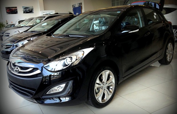 Novo Hyundai i30 1.8 tem desconto nas lojas (Foto: Aline Magalhães/Autoesporte)