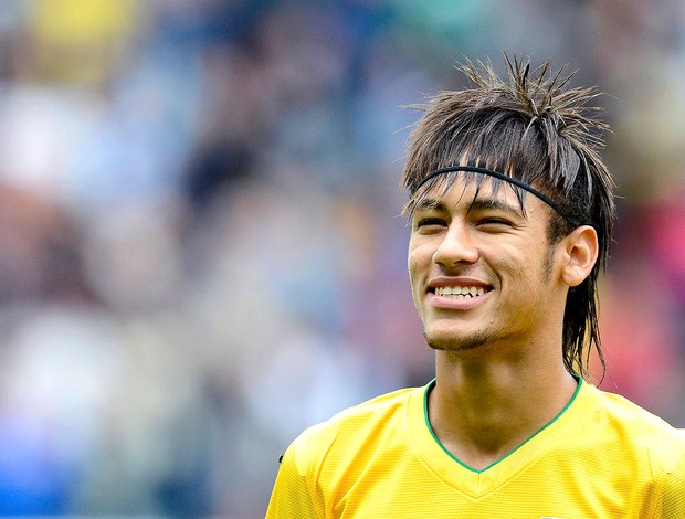 Neymar no jogo do Brasil contra a Nova Zelândia (Foto: Reuters)