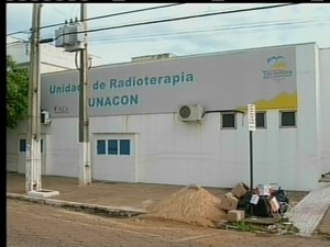 Unacon, em Araguaína, único local que possui aparelho de radioterapia no Tocantins (Foto: Reprodução/TV Anhanguera TO)