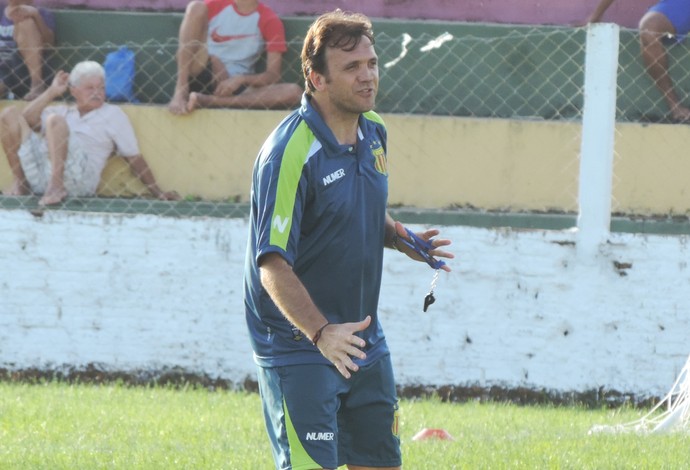 Dejan Petkovic começa a desenhar time titular do Sampaio para duelo contra o MAC (Foto: Sampaio / Divulgação) Dejan Petkovic começa a desenhar time titular do Sampaio para duelo contra o MAC (Foto: Sampaio / Divulgação)