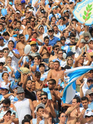 Torcida do Londrina no estádio do café (Foto: Fernando Araújo)