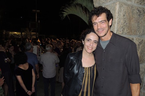 Sylvia Buarque e o músico Eduardo Lyra (Foto: Demétrio Oliveira)