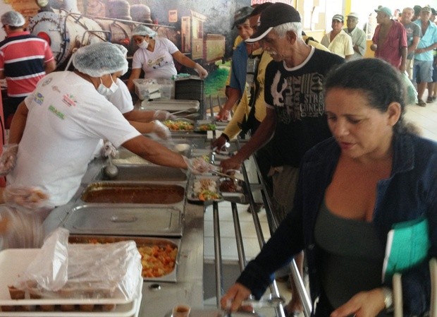 Mais de duas mil refeições são servidas diariamente no Restaurante Popular de Porto Velho, sedundo administração. (Foto: Vanessa Vasconcelos/G1)