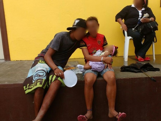 Casal foi detido com a criança no Bairro do Alto do Moura, em Caruaru (Foto: Alinne Christina Soares/Arquivo Pessoal)