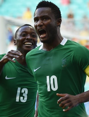 Obi Mikel Nigéria Dinamarca Olimpíada Rio (Foto: Nelson Almeida / AFP)