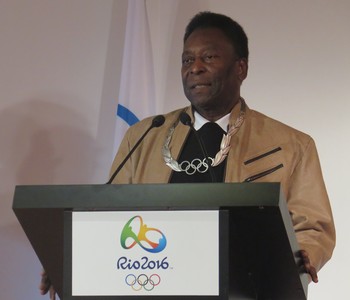Pelé homenagem olímpica (Foto: João Paulo de Castro/G1)