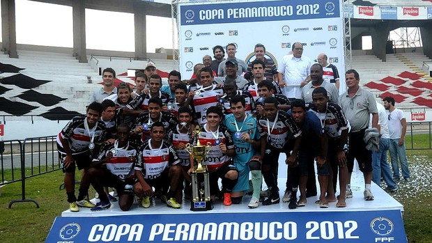 santa copa pernambuco (Foto: Aldo Carneiro / Pernambuco Press)