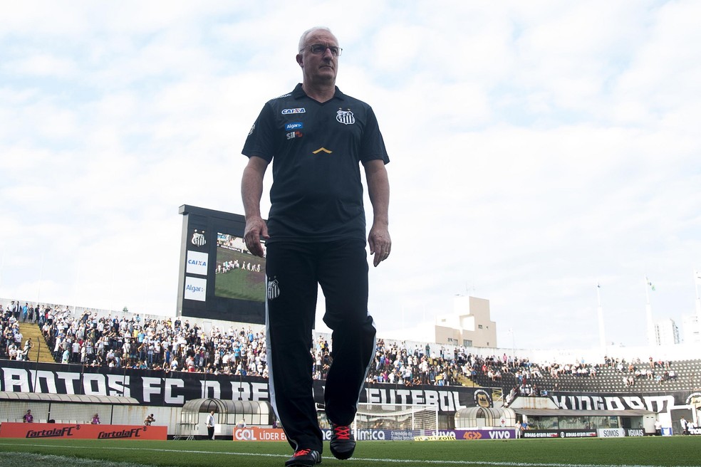 Dorival Júnior se mostra compreensivo com desempenho da equipe contra o Coritiba (Foto: Ivan Storti/Santos FC)