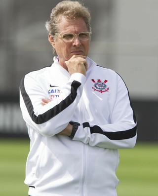 Entenda as mudanças que Oswaldo de Oliveira promoveu no Corinthians