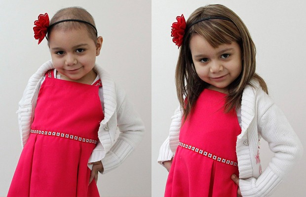 Alexandra Munoz, de cinco anos, posa antes de depois de ganhar a peruca em Santiago, no Chile (Foto: Rodrigo Garrido/Reuters)