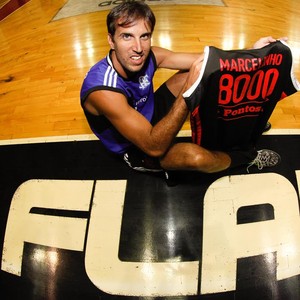 Marcelinho será homenageado pela diretoria do Flamrngo com uma camisa comemorativa aos 8 mil pontos marcados pelo Flamengo (Foto: Gilvan de Souza)