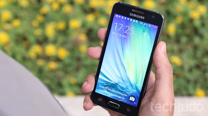 Samsung Galaxy A3 7 (Foto: Lucas Mendes/TechTudo) Samsung Galaxy A3 7 (Foto: Lucas Mendes/TechTudo)