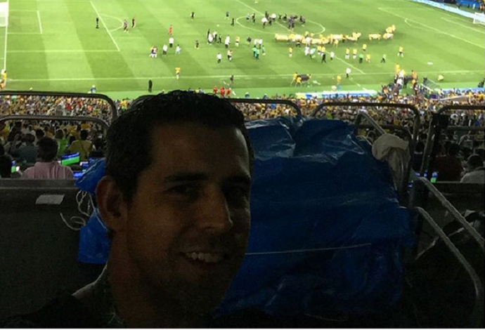 Dante, do vôlei, também marcou presença no Maracanã (Foto: Reprodução / Instagram)