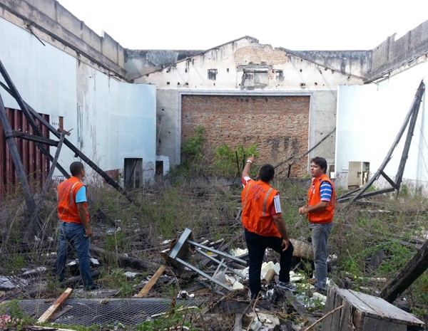 Técnicos da Defesa Civil afirmam que paredes do Capitólio podem cair (Foto: Divulgação/Defesa Civil)