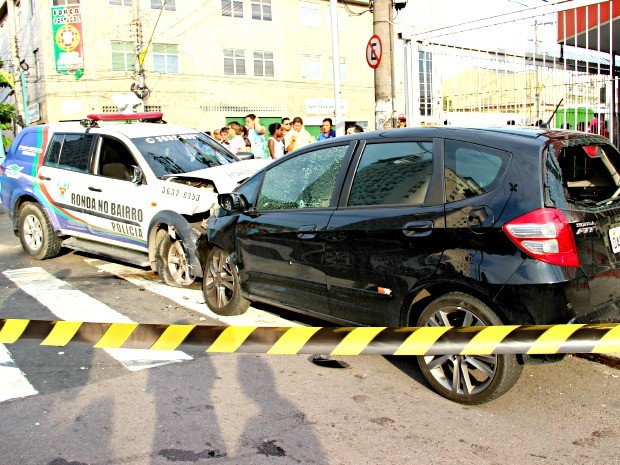 G1 - Em Manaus, Suspeitos De Roubar Carro Trocam Tiros Com PM E Um é ...