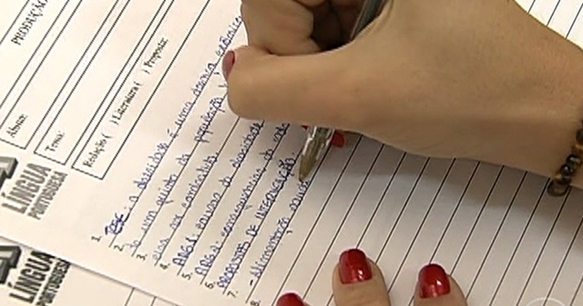 Jornal Hoje - Confira dicas para escrever uma boa redação na prova do Enem