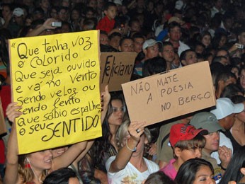 Deputado Marcos Feliciano também foi alvo do protesto (Foto: Marcello Patriota / Acervo Pessoal)