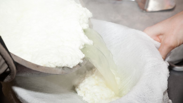 soro-de-leite-queijo-subproduto (Foto: Getty Images)