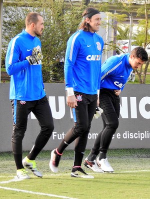 Com estiramento na coxa, Walter vai desfalcar Corinthians por um mês