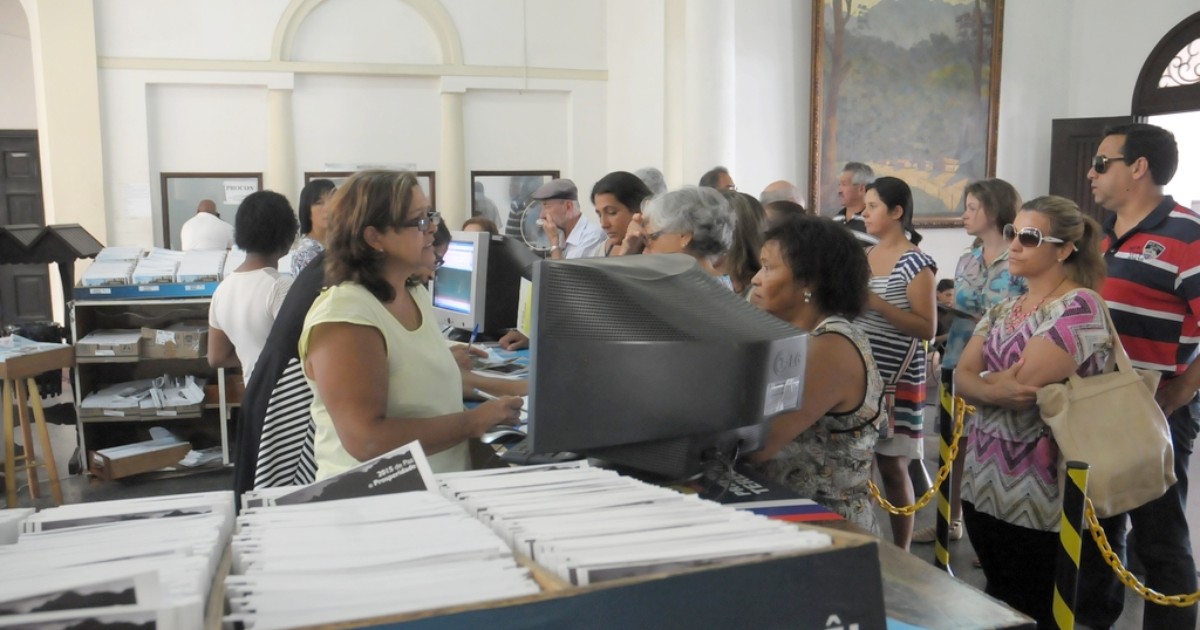 Carnês de IPTU em Teresópolis, RJ, começaram a ser distribuídos - Globo.com
