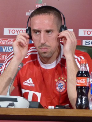 Ribéry, do Bayern de Munique, em coletiva no Marrocos (Foto: Victor Canedo)