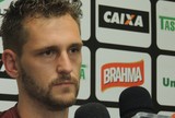 Jornalista vê clubes como vítimas da precariedade do sistema da CBF Jornalista vê clubes como vítimas da precariedade do sistema da CBF