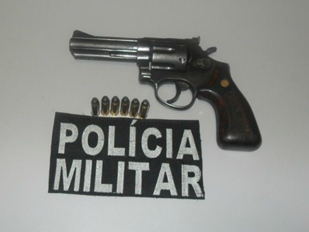 G Pol Cia Militar Prende Homens Rev Lveres E Muni Es Em Ms