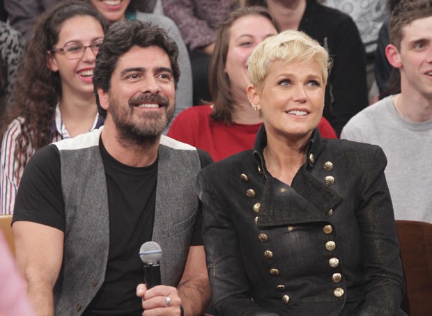 Xuxa e Junno (Foto: Marcelo Brammer/ AgNews)