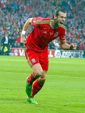 Gareth Bale País de Gales x Bélgica (Foto: EFE)