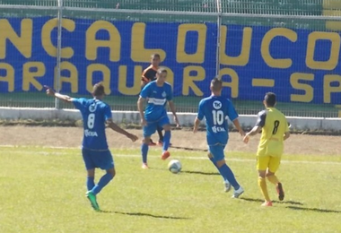 São Carlos x Olé Brasil - Segunda Divisão 2015 (Foto: Divulgação/São Carlos)