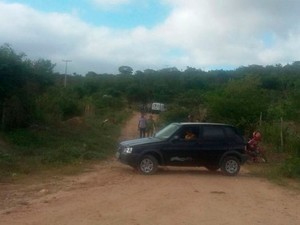 Casal de adolescentes morto em Encruzilhada, na Bahia (Foto: Blog do Anderson)