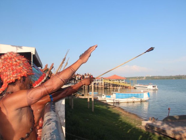 Índios abençoam o Tapajós e prometem resistir a barragens (Foto: Helena Palmquist - Ascom MPF/PA)
