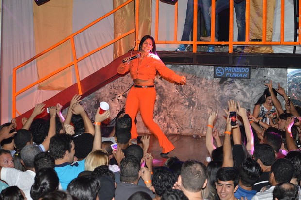 Gretchen faz show em Recife (Foto: Felipe Souto Maior / AgNews)