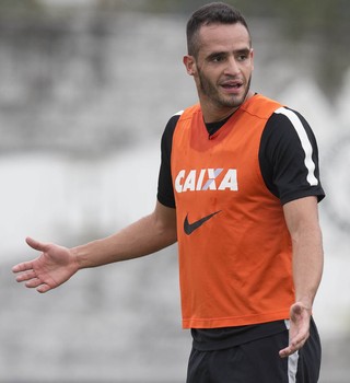 Timão paga Pato, mas mantém outros atrasos; Renato pede paciência