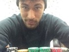 Em recuperação, Neymar passa madrugada jogando pôquer