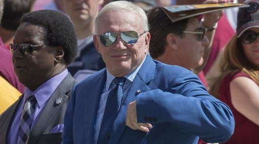 Jerry Jones é dono do Dallas Cowboys, uma das mais famosas franquias da NFL. Seu patrimônio é estimado em US$ 5 bilhões,  fruto, principalmente, do próprio Cowboys. (Foto: Flickr)