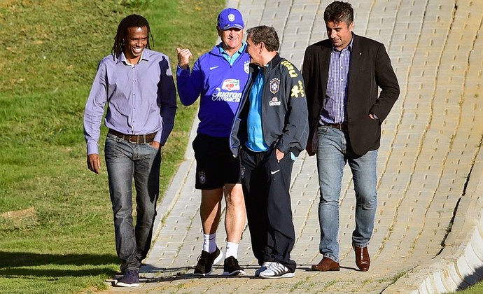 Roque Junior e Gallo no treino da Seleção (Foto: Gaspar Nóbrega / VIPCOMM)